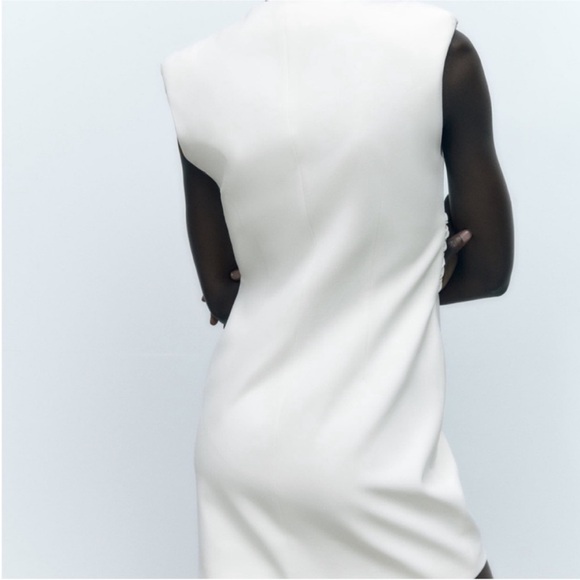 Zara Elegant White Twist-Front Dress - Picture 4 of 4